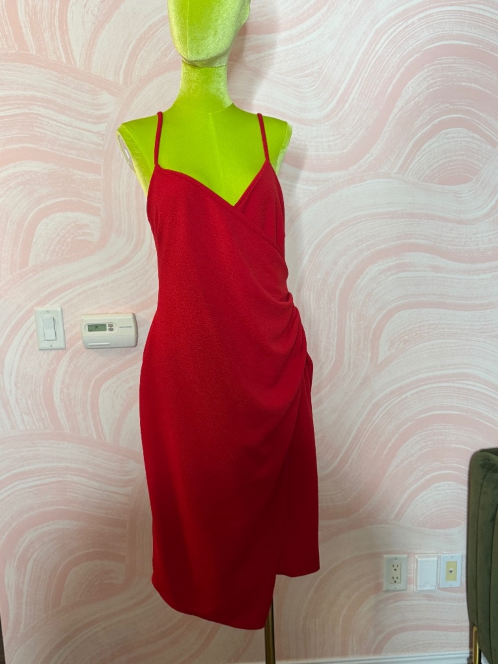 Plus size Pretty Little Thing dress
